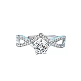 Elegant Crown Shaped Moissanite Diamond Ring